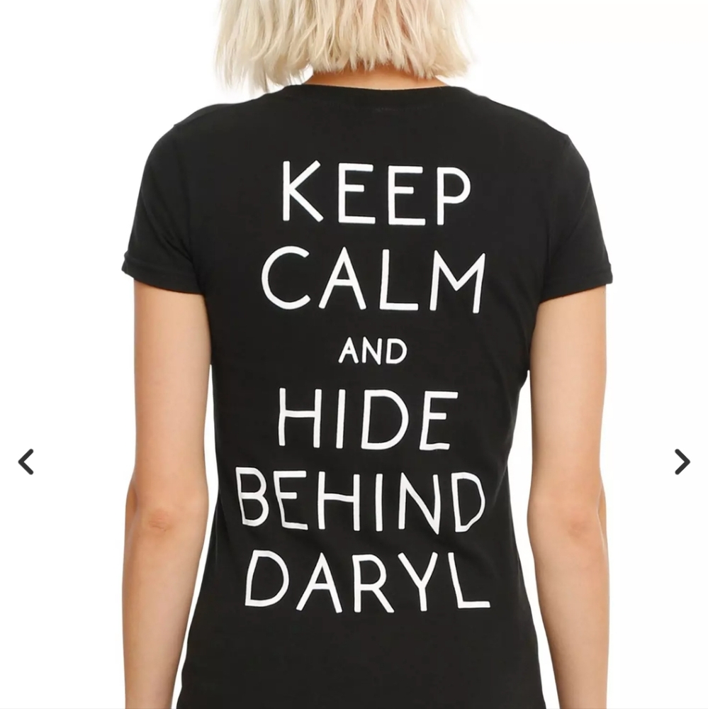 The Walking Dead Daryl Dixon V-Neck T-Shirt - Picture 2 of 7